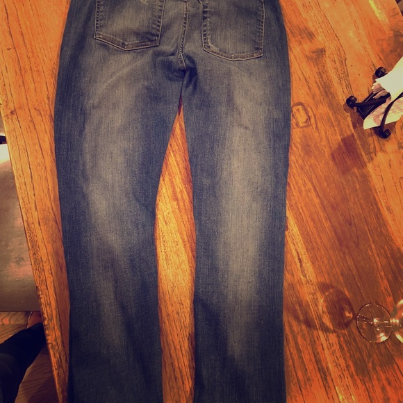 7 for all mankind distressed skinny  jean - Picture 2 of 4